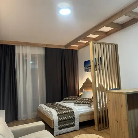 Vucko Lux * יהורינה